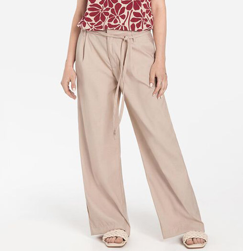 Trousers for women